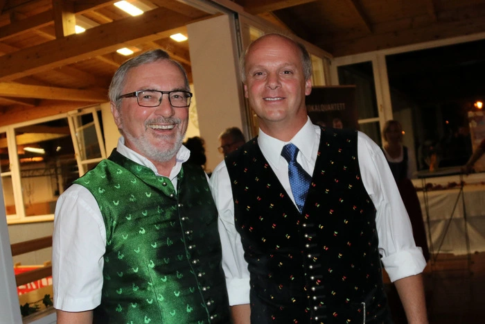Moderator Raimund Grilc und Obmann Josef Bresnik.