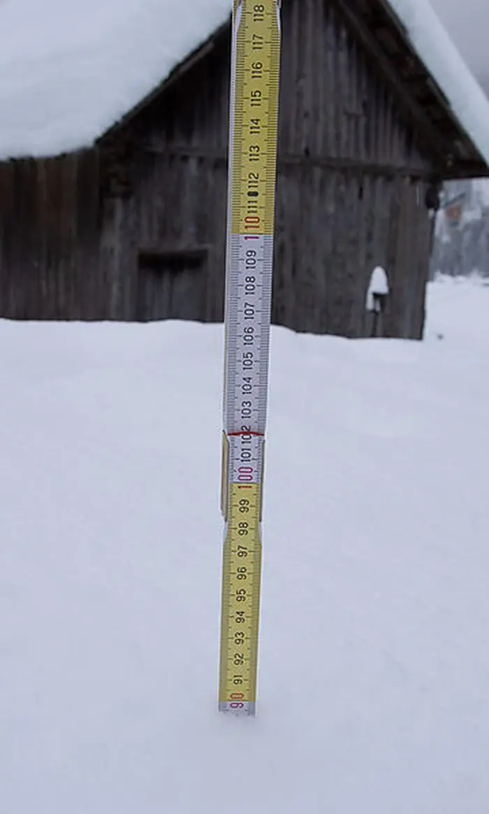 90 Zentimeter dick ist die Schneedecke in Liesing 