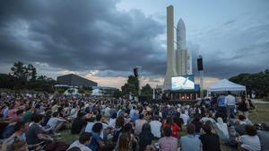 Zuschauer fiebern dem Start der Ariane 6 entgegen