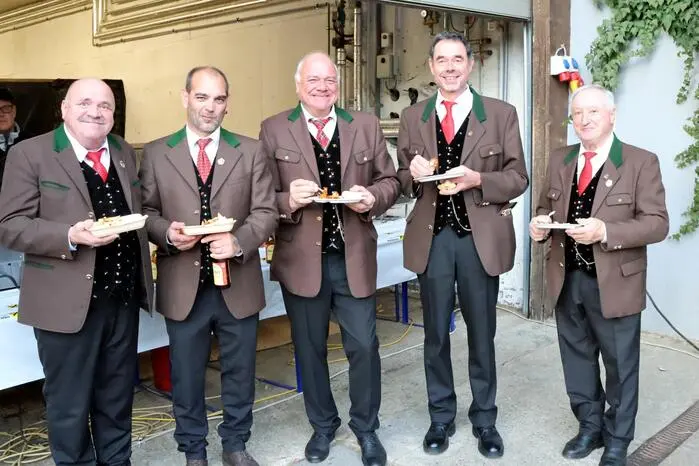 Für die musikalische Umrahmung kamen unter anderem die Musikschule Althofen, der Männergesangsverein (MGV) „Stahlklang“ Hüttenberg (Foto) und die Jagdhornbläser Althofen/Guttaring auf. 