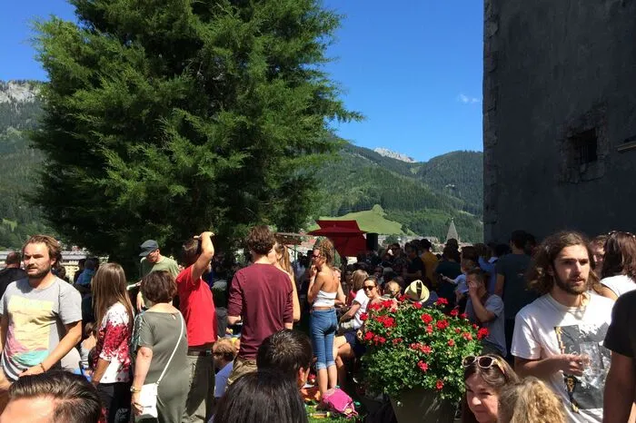 ...wo der Schlagergarten Gloria über die Bühne ging.