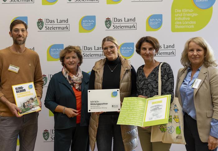 Auch das Team vom Volkshilfe Kindergarten Krems in Voitsberg wurde als „Ich tu‘s“-Bildungspartner ausgezeichnet