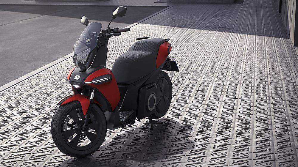 Seats noch namenloser E-Scooter startet 2020