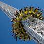 Der Wiener Freifallturm, ein beliebtes Fahrgeschäft im Prater