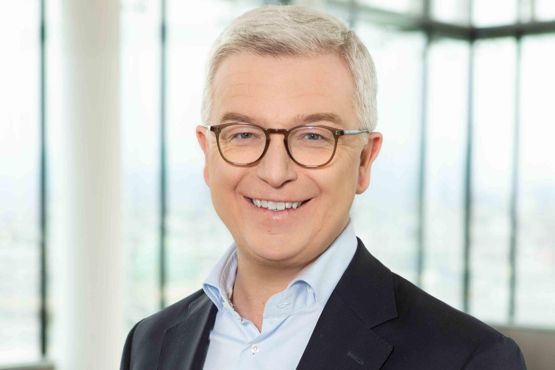 Mit 1. Juli: Neuer Chef für Raiffeisen: Michael Höllerer folgt Strobl als RBI-CEO nach
