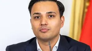 20251112 Pressefoyer nach dem Ministerrat der Bundesregierung WIEN, OESTERREICH - NOVEMBER 12: Abgeordneter zum Nationalrat und Klubobmann Yannick Shetty NEOS beim Pressefoyer - nach dem Ministerrat der Bundesregierung im Bundeskanzleramt am 12. November 2025 in Wien, Oesterreich. 251112_SEPA_10_007 Copyright: xMichaelxIndrax SEPAxMedia