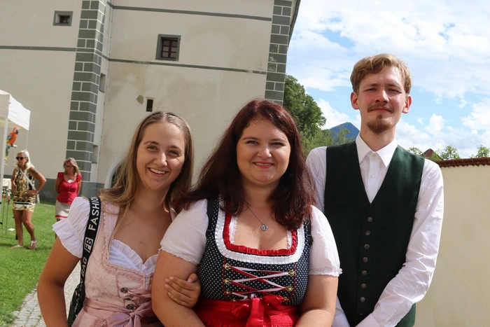 Klicken Sie sich durch die Bilder!