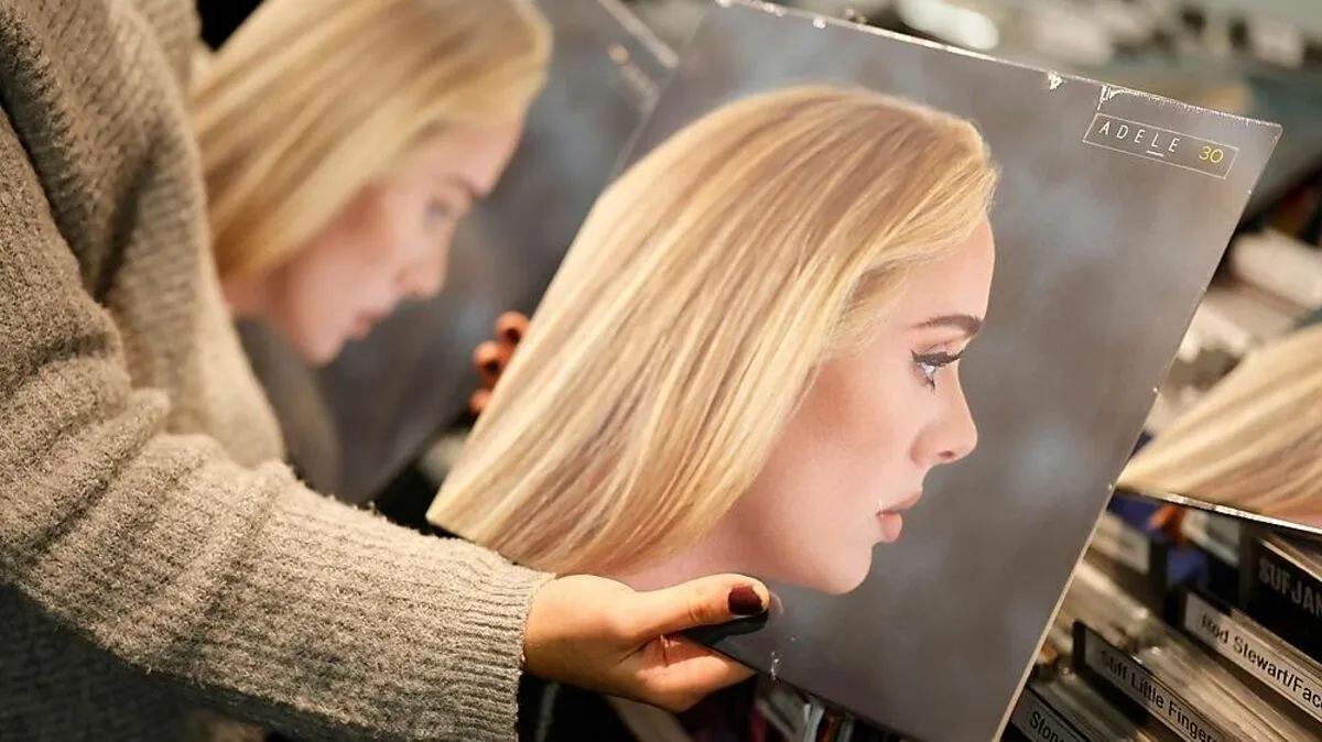 Die neue Platte von Adele gibt es nicht nur für Streamingfans, sondern auch für Vinyl-Fans