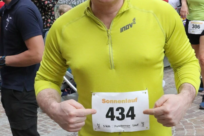 Beim Laufmeeting als aktiver Teilnehmer gesichtet wurden unter anderen Bürgermeister Martin Kulmer (Foto), der heuer erstmals die fünf Kilometer-Strecke in Angriff nahm sowie Kleine Zeitung-Produktionsleiter Rudi Raunig.