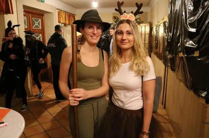 Das beste Gruppenkostüm gelang „Avatar“ und seinen Elementen (Angela Narnhofer, Sonja Doppelhofer, Elisa Mosbacher, Petra Mosbacher, Sandra Auer und Niklas Feldhofer). 