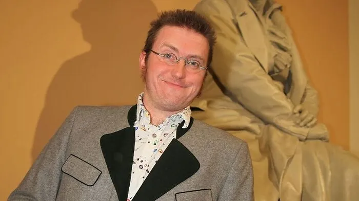 Christoph Gigler bläst die Tuba bei den Wiener Philharmonikern