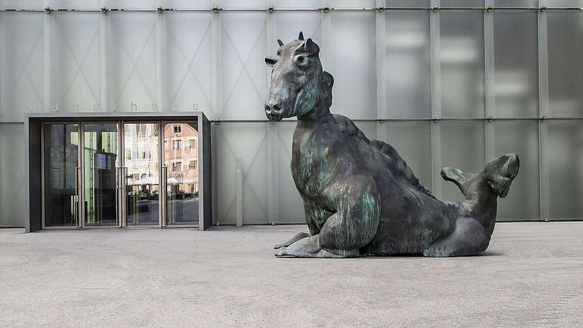 Der &quot;Drache&quot; vor dem Kunsthaus Bregenz