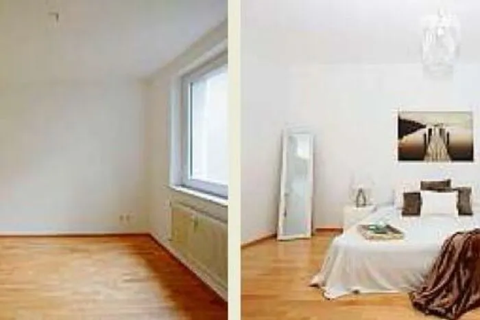 Das Schlafzimmer wurde mit einem Luftmatratzenbett inszeniert.