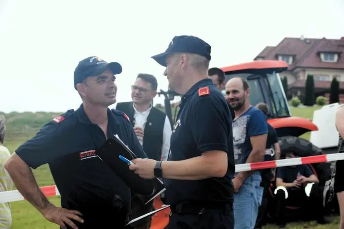Dabei wurde nicht wie sonst bei Feuerwehrleistungsbewerben eine Löschleitung auf einem ebenen Platz aufgebaut, sondern bergwärts, die Leit‘n hinauf. 