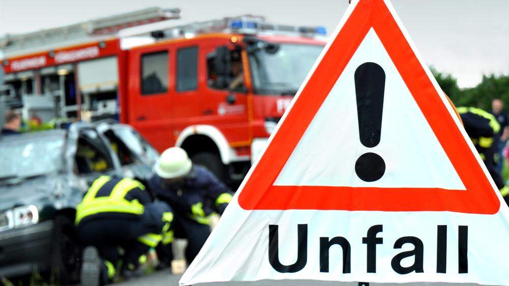 Auf der L 614 in Langegg bei Leutschach gab es am Donnerstag eine Totalsperre nach einem Unfall