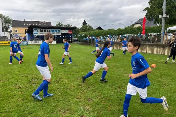 Im Anschluss fand ein freundschaftliches U14-Spiel zwischen dem SV Neudau und dem NFZ Lafnitztal statt.
