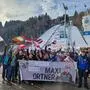 Eine große Feldkirchner Abordnung unterstützte Maximilian Ortner beim Tourneefinale in Bischofshofen