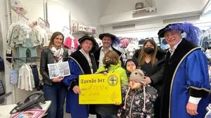 1000 Euro spendeten die Stadtrichter an Lina