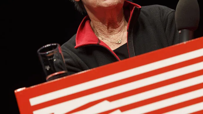 Ingrid Burkhard (87) wurde für ihre Rolle als Bergbäuerin Marianne in "Die Einsiedler" nominiert.