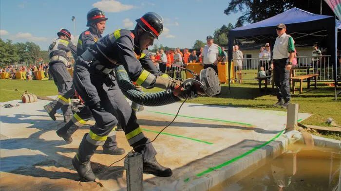Wie groß die Bereitschaft der Feuerwehren im Bereichsfeuerwehrverband Weiz ist, zeigte sich am vergangenen Samstag in Reichendorf bei Pischelsdorf.