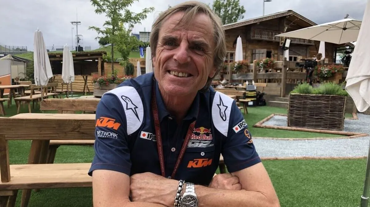 Gustl Auinger im urigen Red Bull-"Gastgarten"