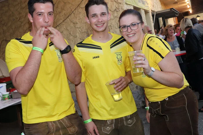 Klicken Sie sich durch die Bilder!