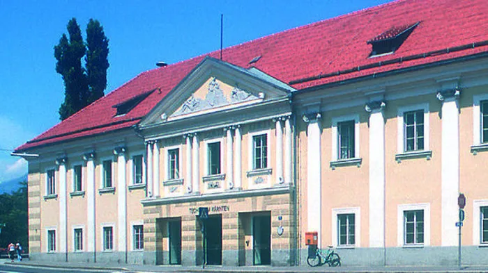 Die Fachhochschule Kärnten hat ihren Sitz in Spittal