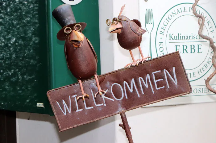 Bitte klicken Sie sich durch die Bilder!