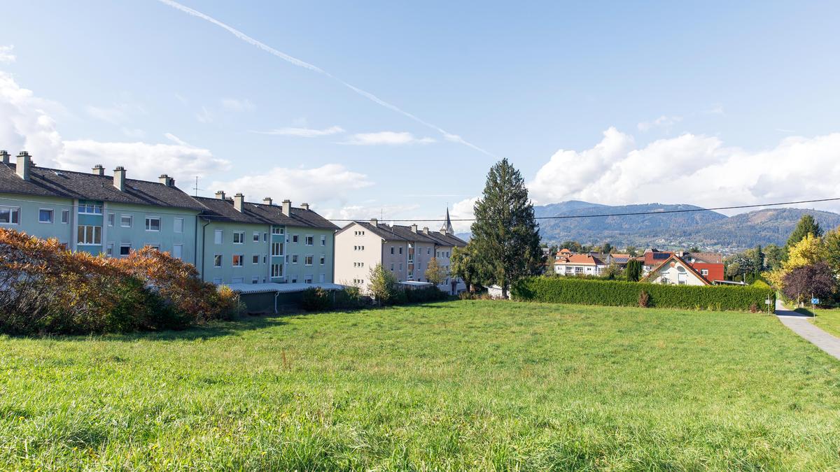 Auf diesem Feld entstehen 24 neue Wohnungen der „Meine Heimat“