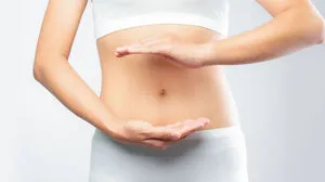 Frauen sind bei Problemen im Darmbereich viel öfter betroffen als Männer, Grund sind die weiblichen Hormone.