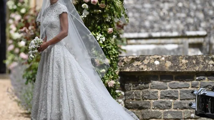 In der St. Mark's Kirche im englischen Englefield westlich von London gab die Schwester von Herzogin Kate, Pippa Middleton, ihrem Lebensgefährten James Matthews das Ja-Wort.