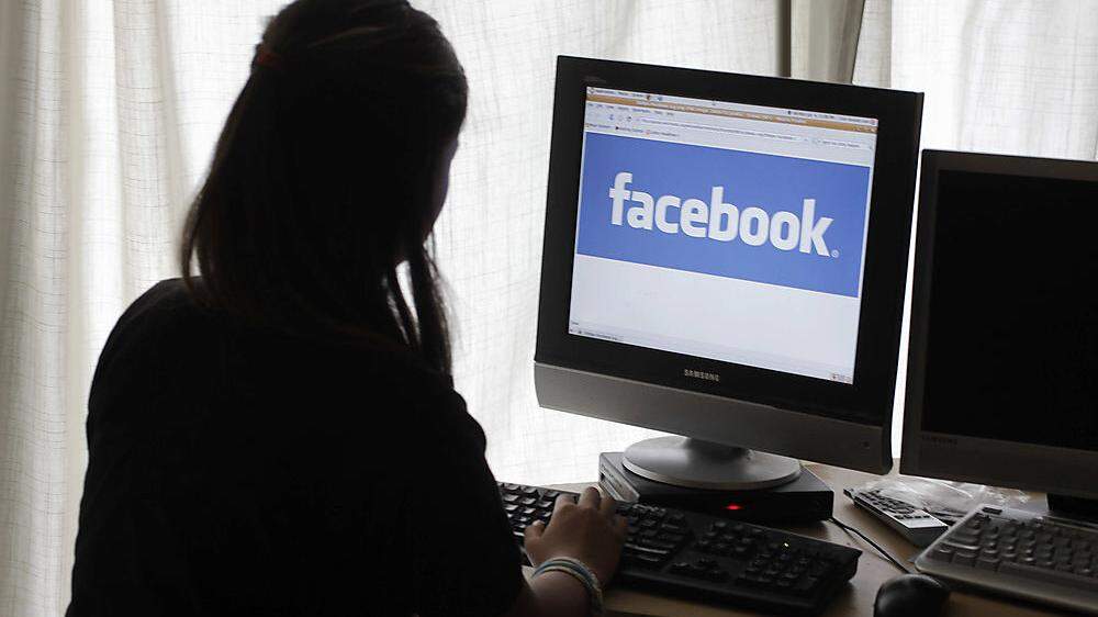 Facebook-Mitarbeiter kontrollieren Postings nach genauen Kriterien