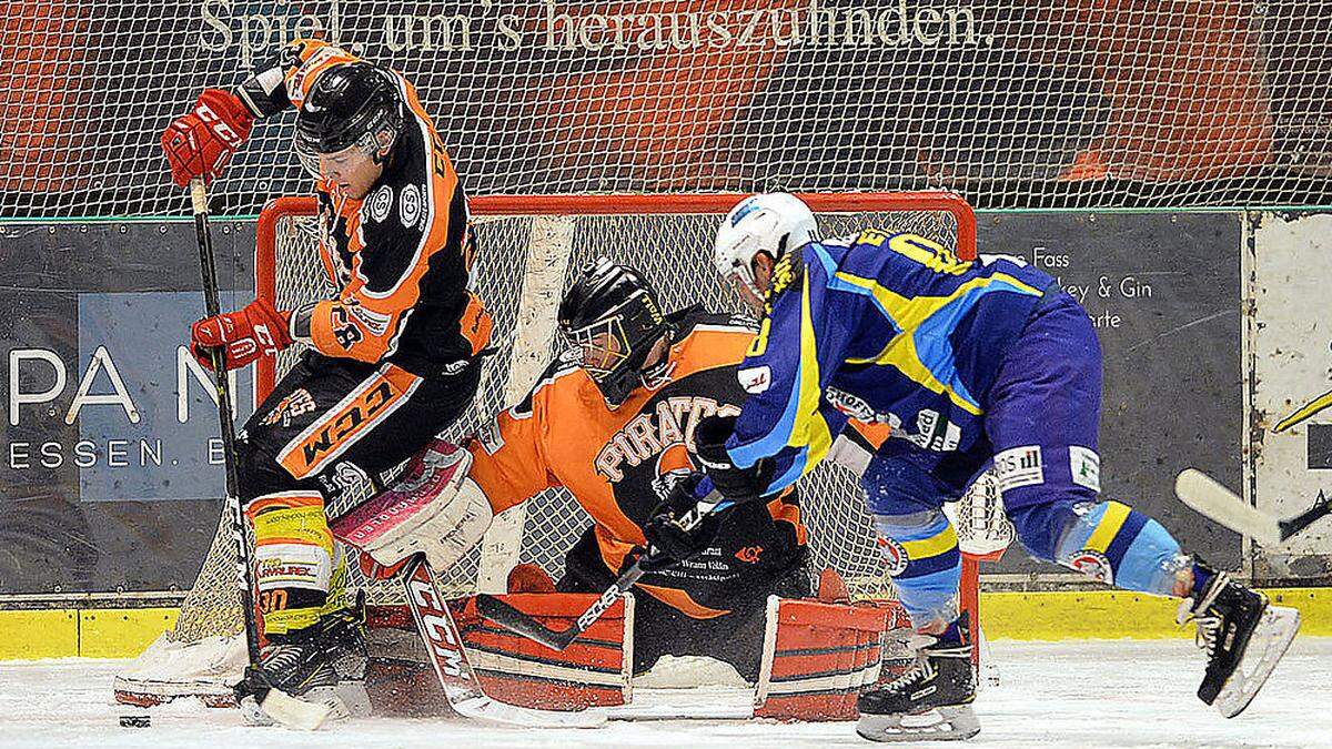 Velden (im Tor Fabian Horn) besiegte Althofen (Marc Ettinger) 4:2