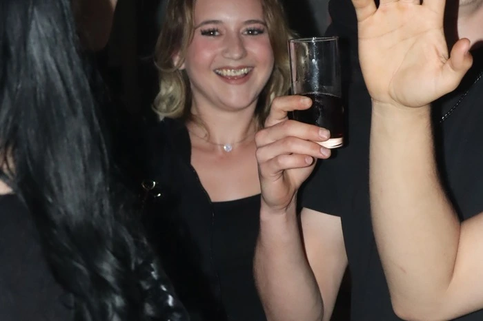 Klicken Sie sich durch die Bilder des Maiglöckchenfestes 2025.