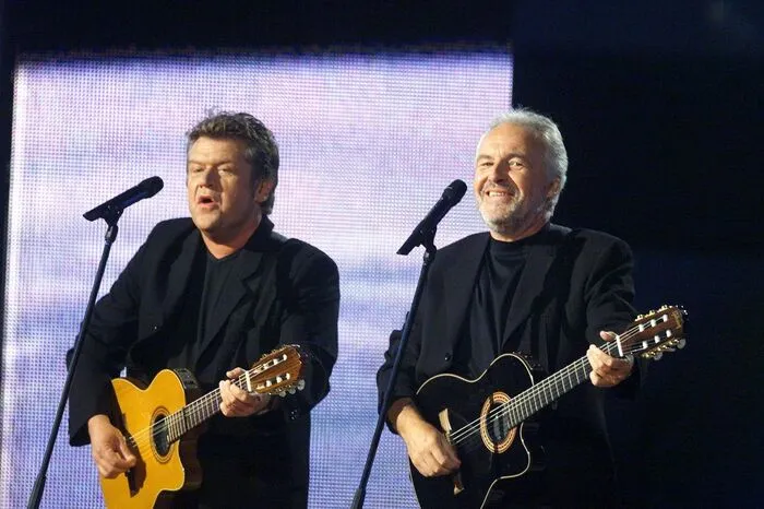 In Schwedens Hauptstadt siegt das Nachbarland: die Olsen Brothers (Dänemark) und "Fly on the Wings of Love".