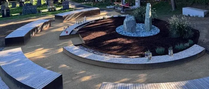 Das Kindergrab am Lienzer Friedhof wird aktuell erneuert, erweitert und umgestaltet. Bis zur Gedenkwoche wird es fertig sein