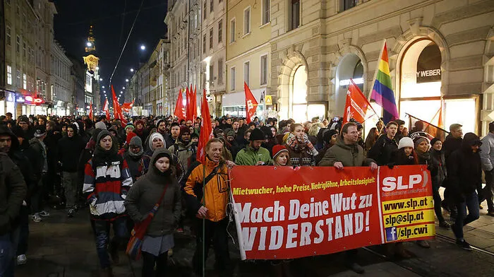 Demonstranten in der Herrengasse