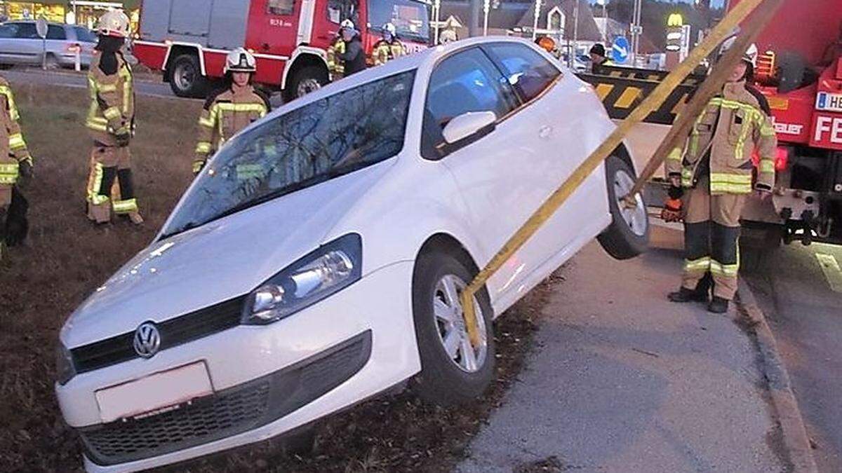 Die Feuerwehr Hartberg rückte mit 14 Mann zum Einsatzort aus