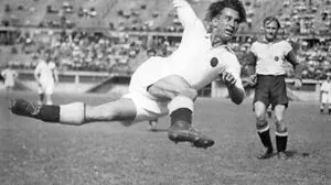 Matthias Sindelar (1903–1939) ist eine Produktion bei La Strada gewidmet