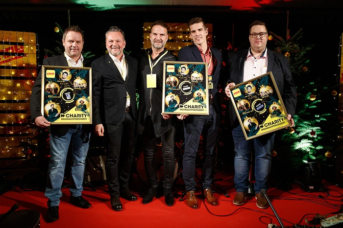 ... 10.000 Euro waren beim Charitykonzert zusammengekommen. Mehr dazu hier!