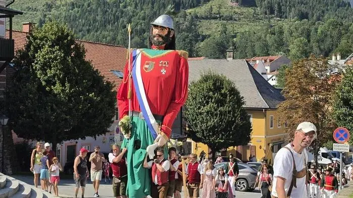 Der Feiertag Maria Himmelfahrt ist in Murau alle Jahre auch das Fest des „Samsons“ mit der Murauer Bürgergarde. 