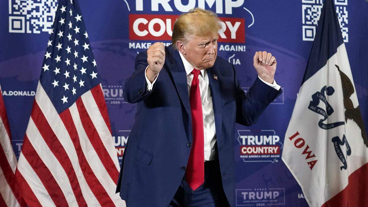 Ex-Präsident Donald Trump im Sioux Center in Iowa