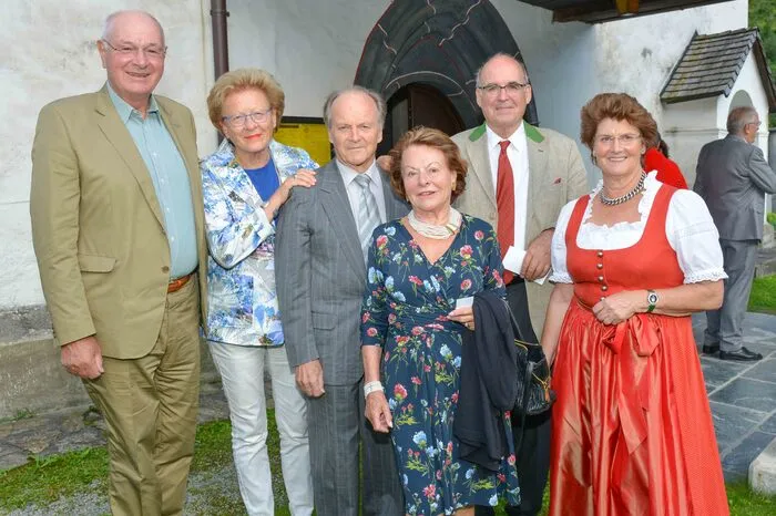 Klicken Sie sich bitte durch die Bilder!