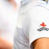 Die Frau wurde von den Rettungskräften erstversorgt und anschließend ins Krankenhaus geflogen (Symbolfoto)