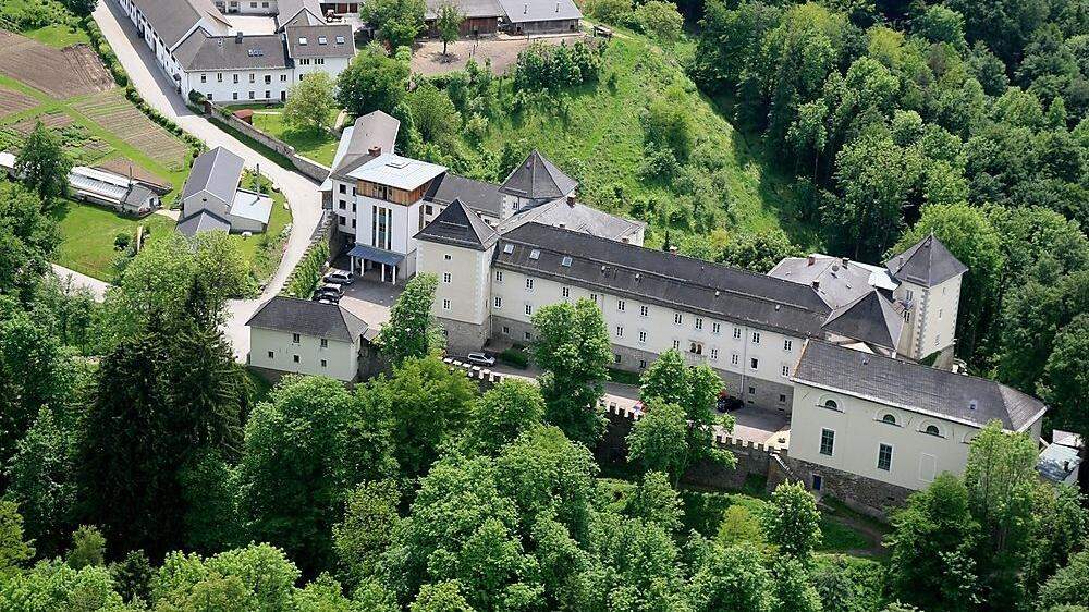 Im Kloster Wernberg werden 25 Zimmer vermietet
