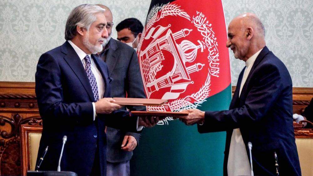 Der afghanische Präsident Ashraf Ghani und sein Rivale Abdullah Abdullah teilen sich die Macht im Land am Hindukusc