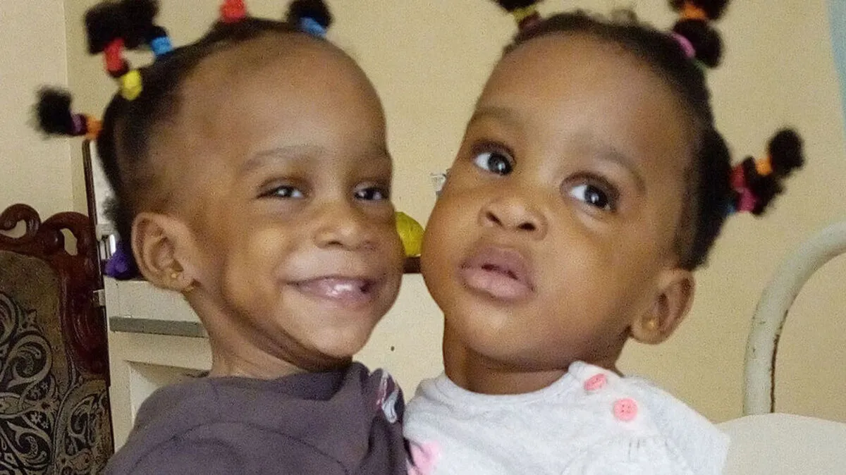 Bissie und Eyenga Merveille 
