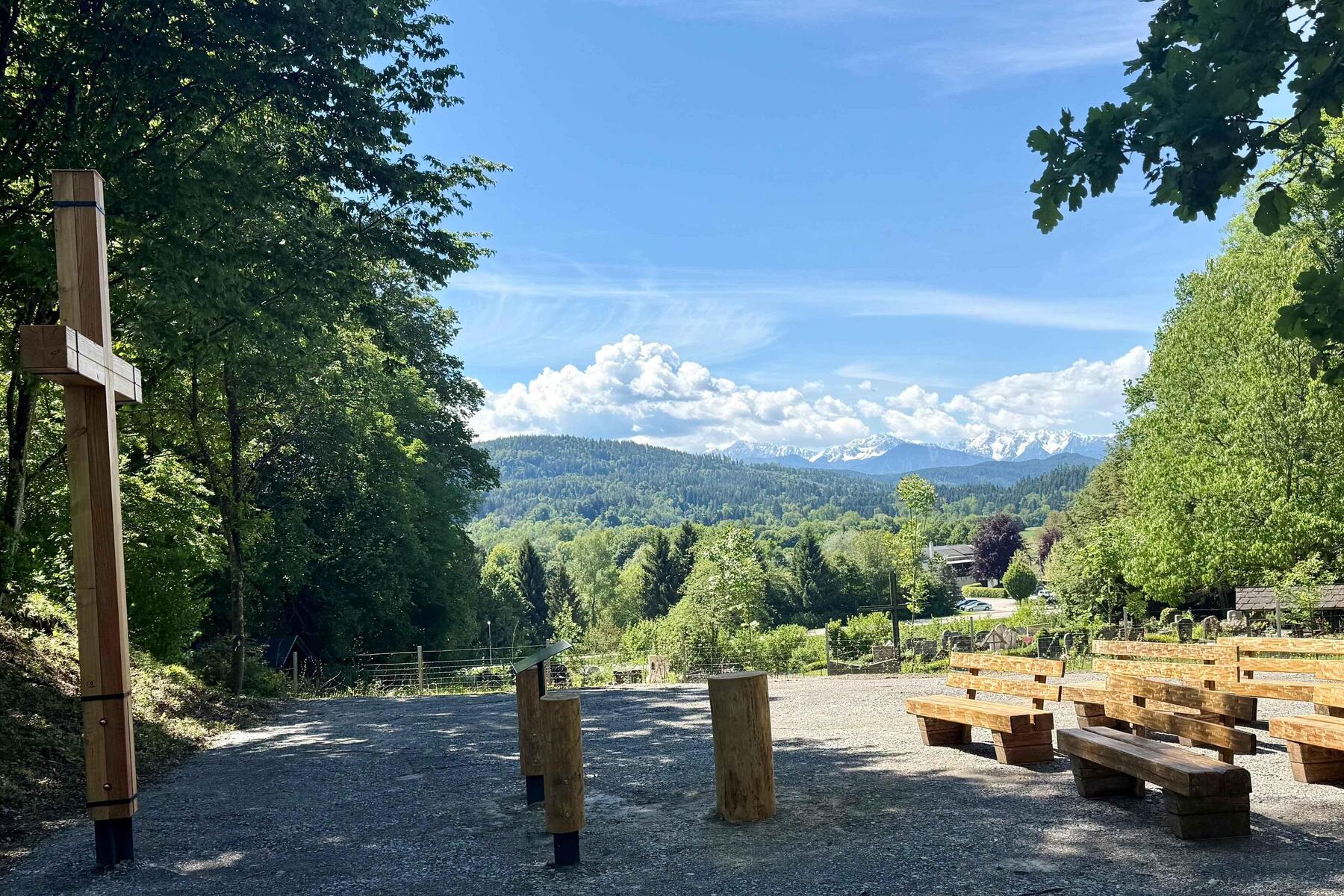 Besondere Form der Bestattung: Neuer Friedensforst