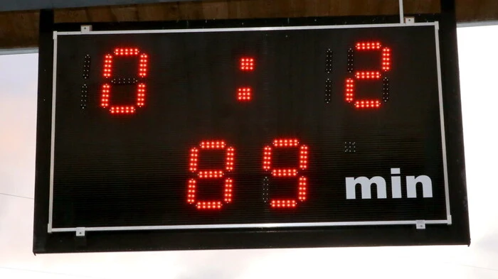 Gleich vorweg: Auch wenn die Kicker des Sportvereines (SV) Hirter Kraig beim Freundschaftsspiel gegen den SV Feldkirchen am Freitag mit 0:2 das Nachsehen hatten: 