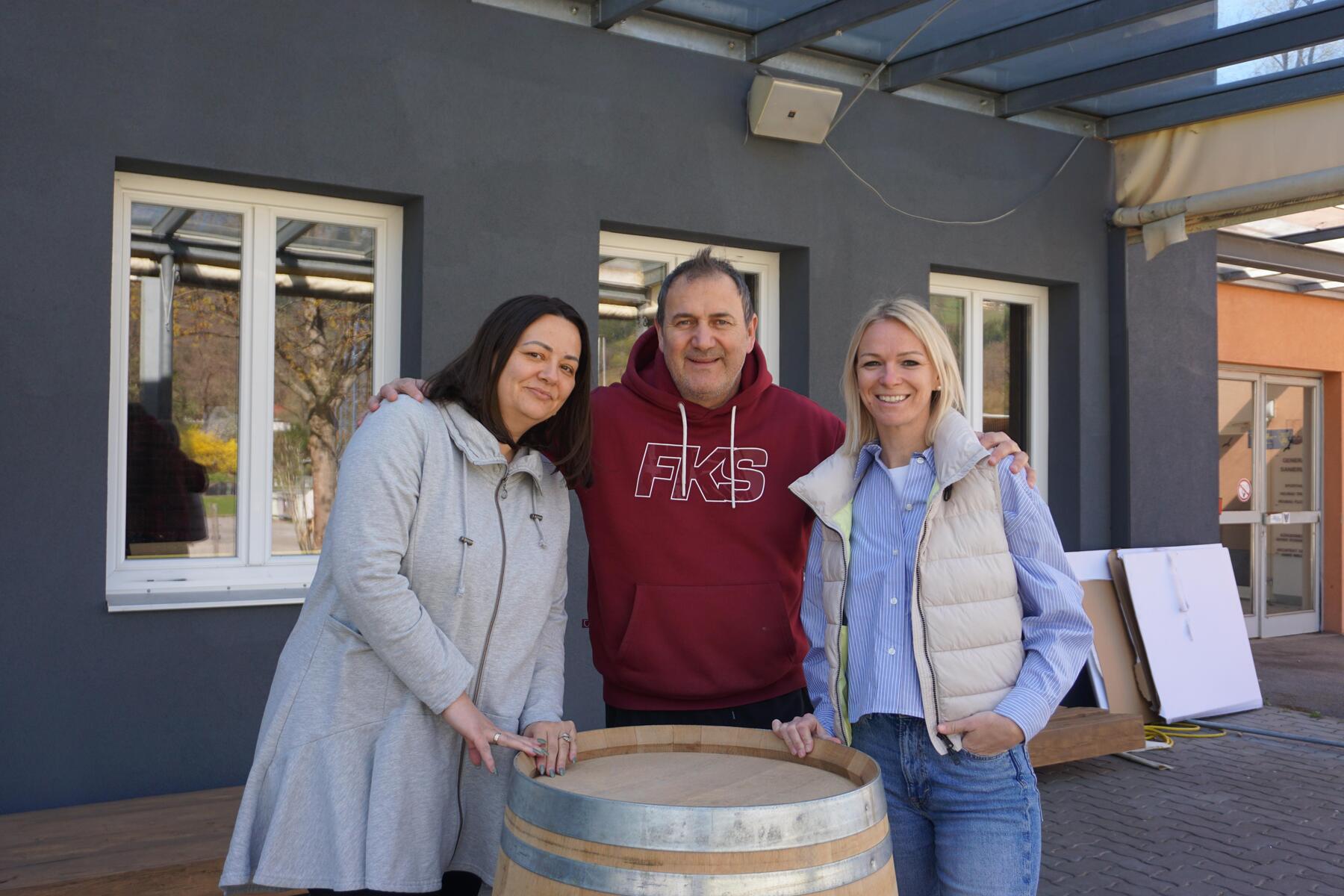 Heimische Küche trifft Balkan: Fußballtrainer eröffnet Lokal